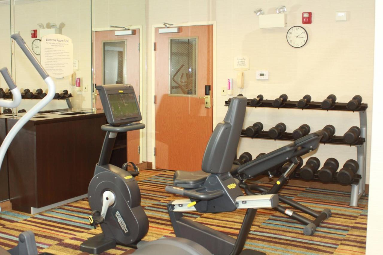 Fairfield Inn & Suites By Marriott Fairmont Dış mekan fotoğraf