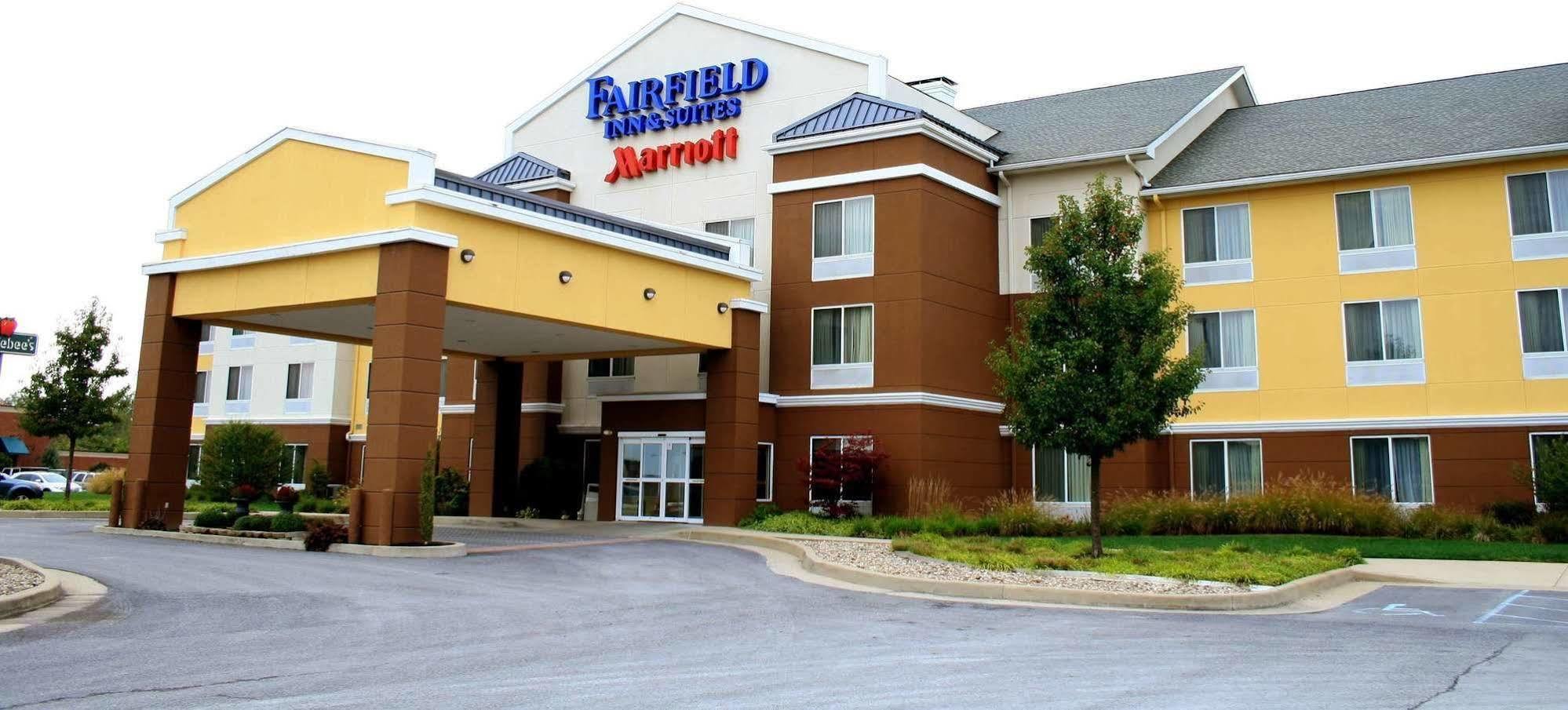 Fairfield Inn & Suites By Marriott Fairmont Dış mekan fotoğraf
